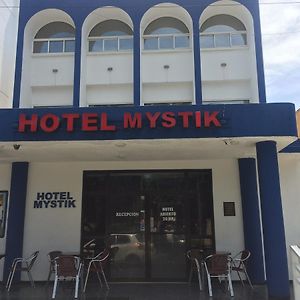 Hotel Mystik Santo Domingo Exterior photo